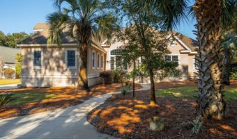 210 Old Plantation Dr W, Beaufort, SC 29907