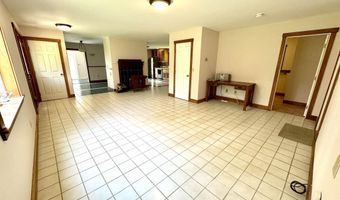 221 Plateau Rd, Calais, VT 05650