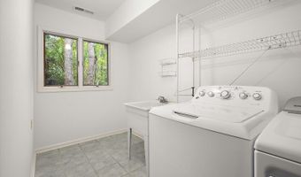 11410 GASKIN Dr, Berlin, MD 21811