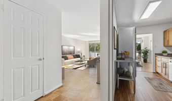 5101 RIVER Rd 718, Bethesda, MD 20816