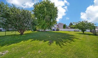 3706 SW Bluegrass Cir, Ankeny, IA 50023