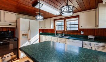 114 P R Harrell Rd, Bainbridge, GA 39817