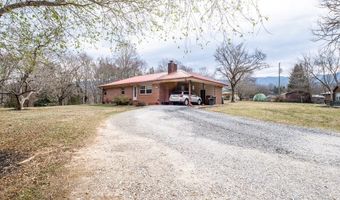 29 Breedlove Dr, Andrews, NC 28901