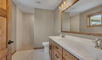 212 Woolgrass Way, Avon, MN 56310