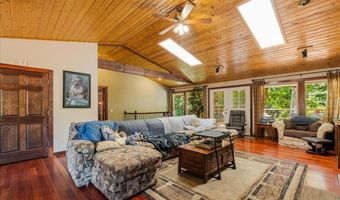 20525 E MOUNTAIN COUNTRY Ln, Brightwood, OR 97011
