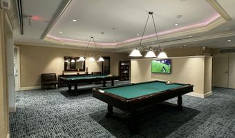 19900 E Country Club Dr 1020, Aventura, FL 33180