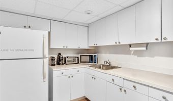 9751 E Bay Harbor Dr 12D, Bay Harbor Islands, FL 33154