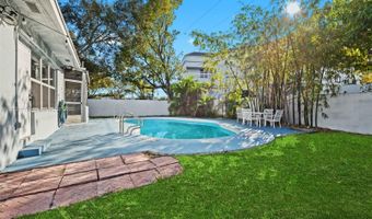 3812 N Circle Dr, Hollywood, FL 33021