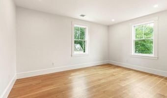 7 Hancock St, Arlington, MA 02474