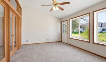 6240 157th St W, Apple Valley, MN 55124