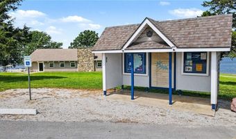 1066 Lake Viking Ter, Altamont, MO 64620