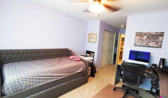 1015 Wedgewood Cir, Belford, NJ 07718