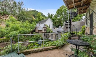 305 N Main St, Alma, WI 54610