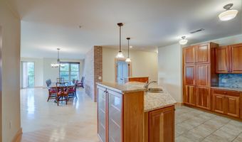 1802 Monroe St 307, Madison, WI 53711