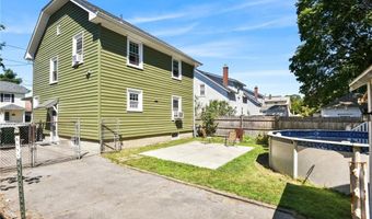 194 Gould Ave, Warwick, RI 02888
