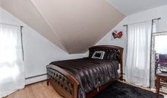 825 Douglas Ave, Providence, RI 02908