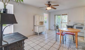 40 Craggy View Ln, Barnardsville, NC 28709