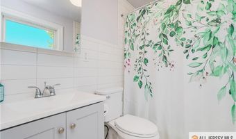 82 Milltown Rd, East Brunswick, NJ 08816