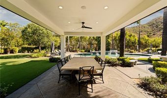 29462 Malibu View Ct, Agoura Hills, CA 91301