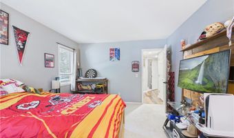 3 Dolphin Ln, Bella Vista, AR 72715