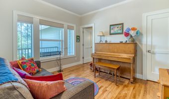 3511 NW Braid Dr, Bend, OR 97703