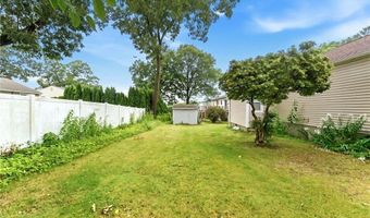 216 Hyde St, Cranston, RI 02920