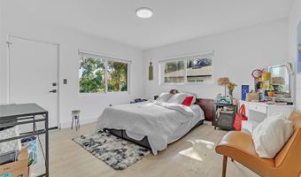 733 OVERLOOK Dr, Apopka, FL 32703