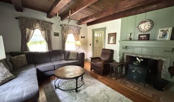 1012 West Rd, Belgrade, ME 04917