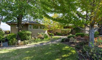 290 Skycrest Dr, Ashland, OR 97520