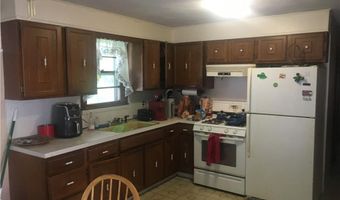 17 Woodcliff Ave, North Providence, RI 02911