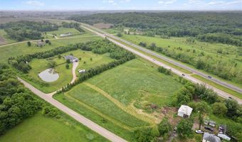 Maxson Rd, Cedar Rapids, IA 52403