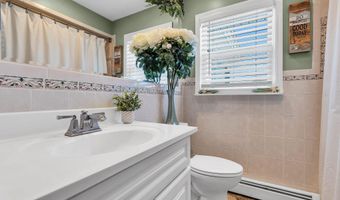 115 Hatteras Rd, Barnegat, NJ 08005
