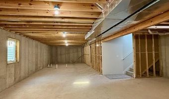 3212 Signal Point Dr, Allegan, MI 49010