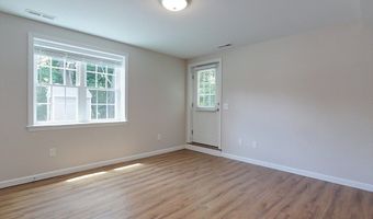 24 Pearl St 2, Ayer, MA 01432