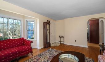 94 Abbott Run Valley Rd, Cumberland, RI 02864