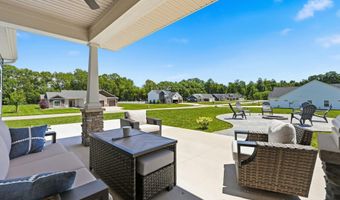 15 Kodak Ln, Angola, IN 46703