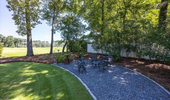 1153 Saint Andrews Dr, Macon, GA 31210