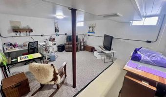 32 Dogwood Blvd, Babbitt, MN 55706