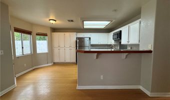 2032 SmokeTree Village Cir, Henderson, NV 89012