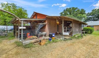 1683 County Road 1560, Alba, TX 75410