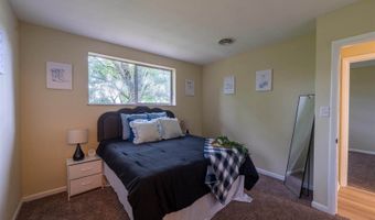 2312 N 200 E, Anderson, IN 46012
