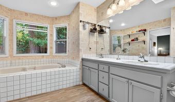 15100 SW GULL Dr, Beaverton, OR 97007