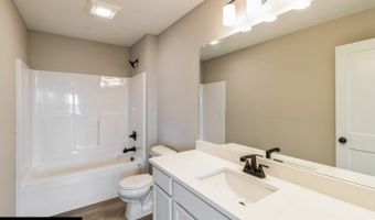 4420 NE 8th St, Ankeny, IA 50021