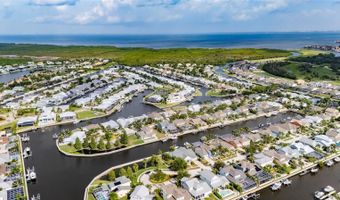 5713 SEA TROUT Pl, Apollo Beach, FL 33572