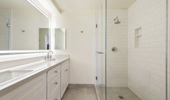 585 W Duarte 25, Arcadia, CA 91007