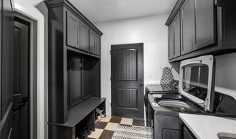 3309 Continental Ct, Altus, OK 73521