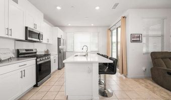 2955 W Lincoln Ave 7, Anaheim, CA 92801