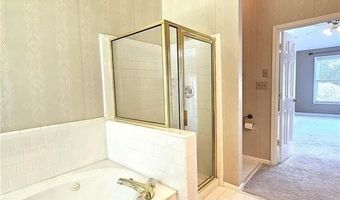 10805 Pinewalk Forest Cir, Alpharetta, GA 30022