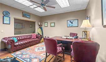 7017 NW 39th Expy, Bethany, OK 73008