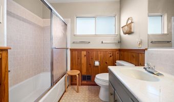2079 Camanche Dr, Arnold, CA 95223